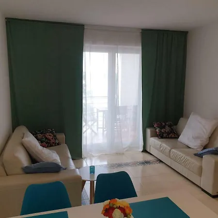D&m 3 Apartment